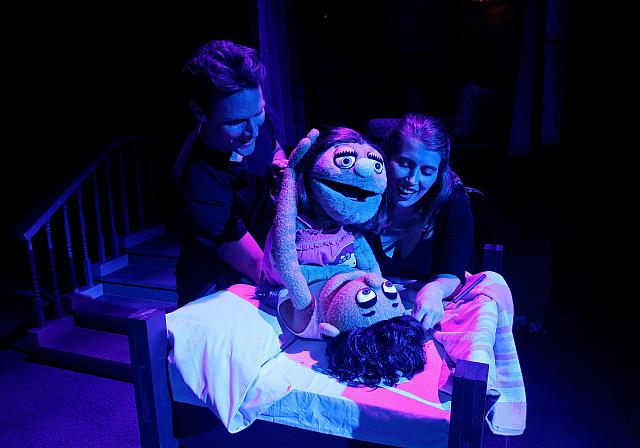 AVENUE Q