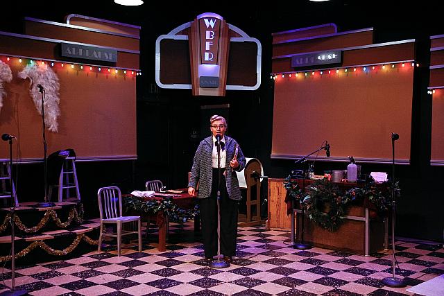 IT'S A WONDERFUL LIFE, A LIVE RADIO PLAY