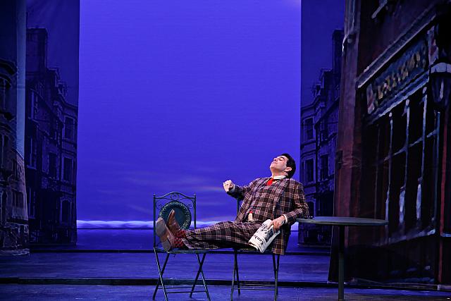 ONE MAN, TWO GUVNORS